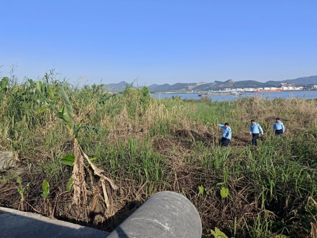 瞞天過海偷排廢水?“火眼金睛”抓現(xiàn)行- 瞞天過海偷排廢水?“火眼金睛”抓現(xiàn)行-